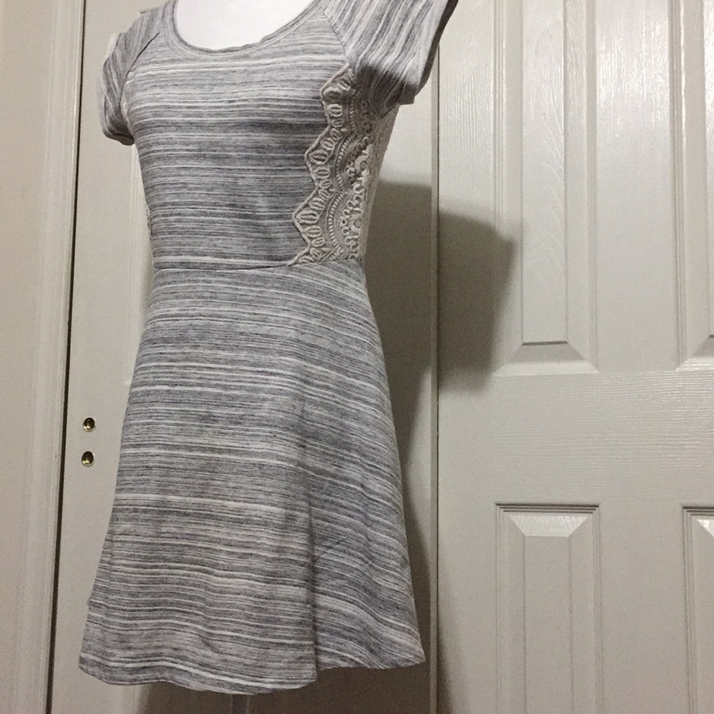 SALE COTTON GREY AND WHITE SUMMER DAY DRESS